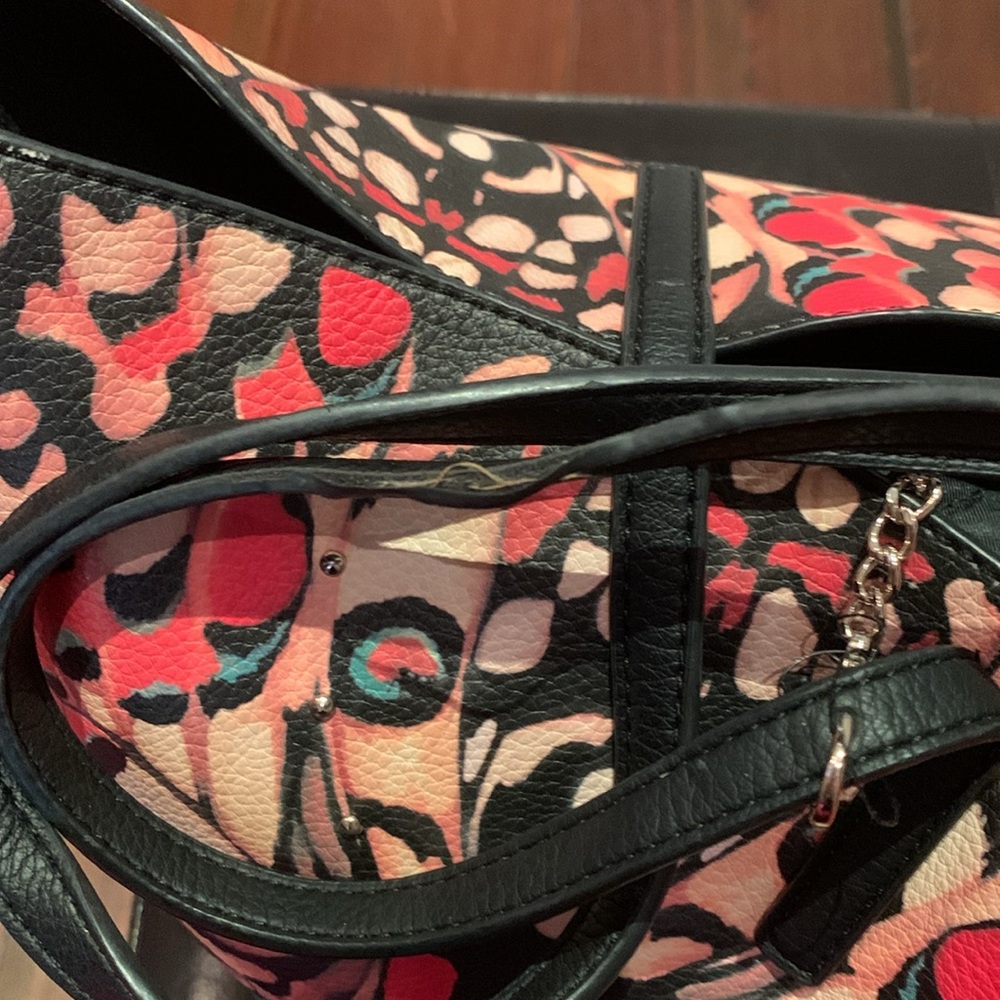 🔴DESIGUAL REVERSIBLE COLORFUL TOTE! USED ONCE! EXCELLENT PRE-LOVED CONDITION!! - Picture 7 of 7